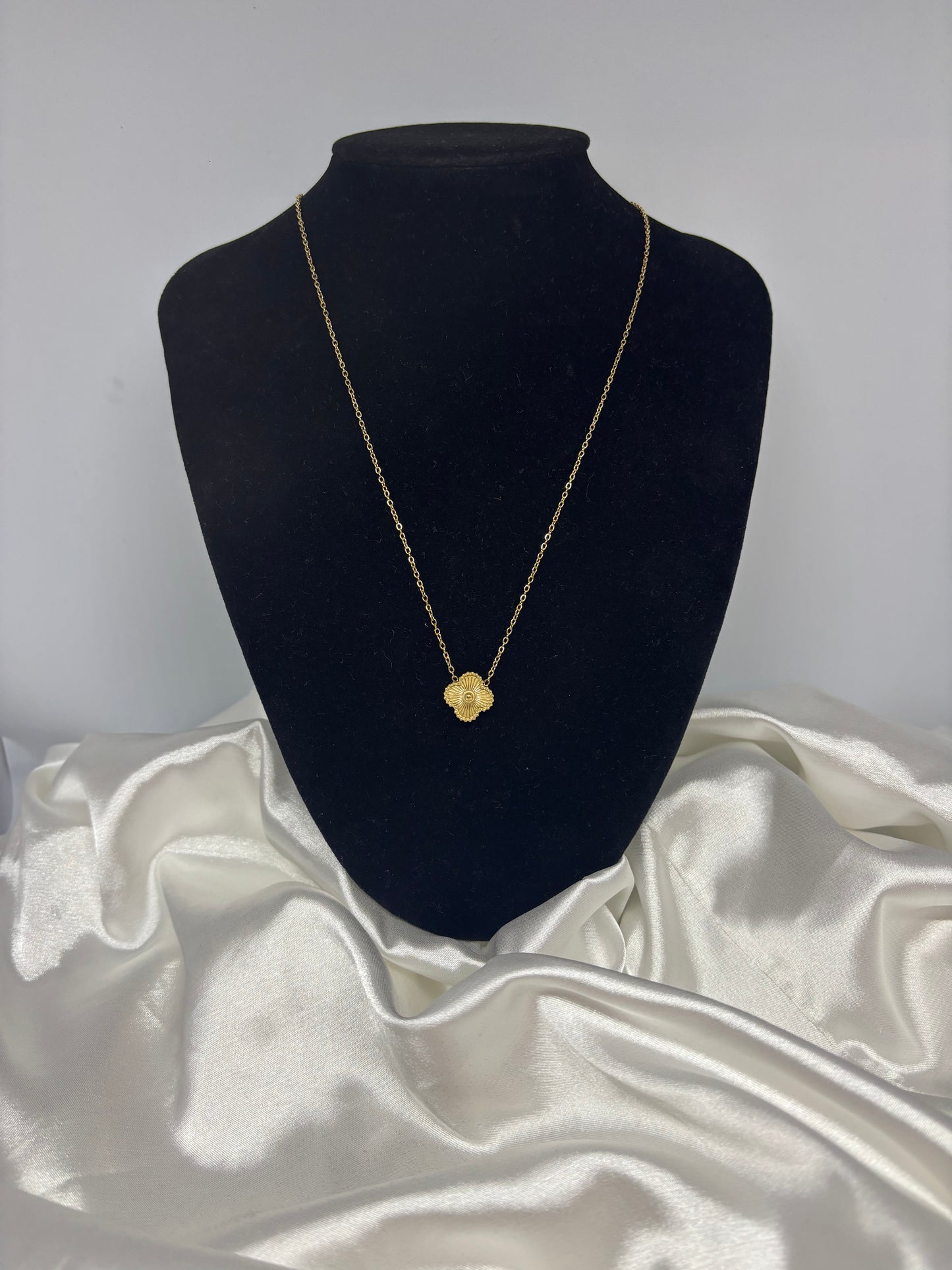 Ensemble fleur doré