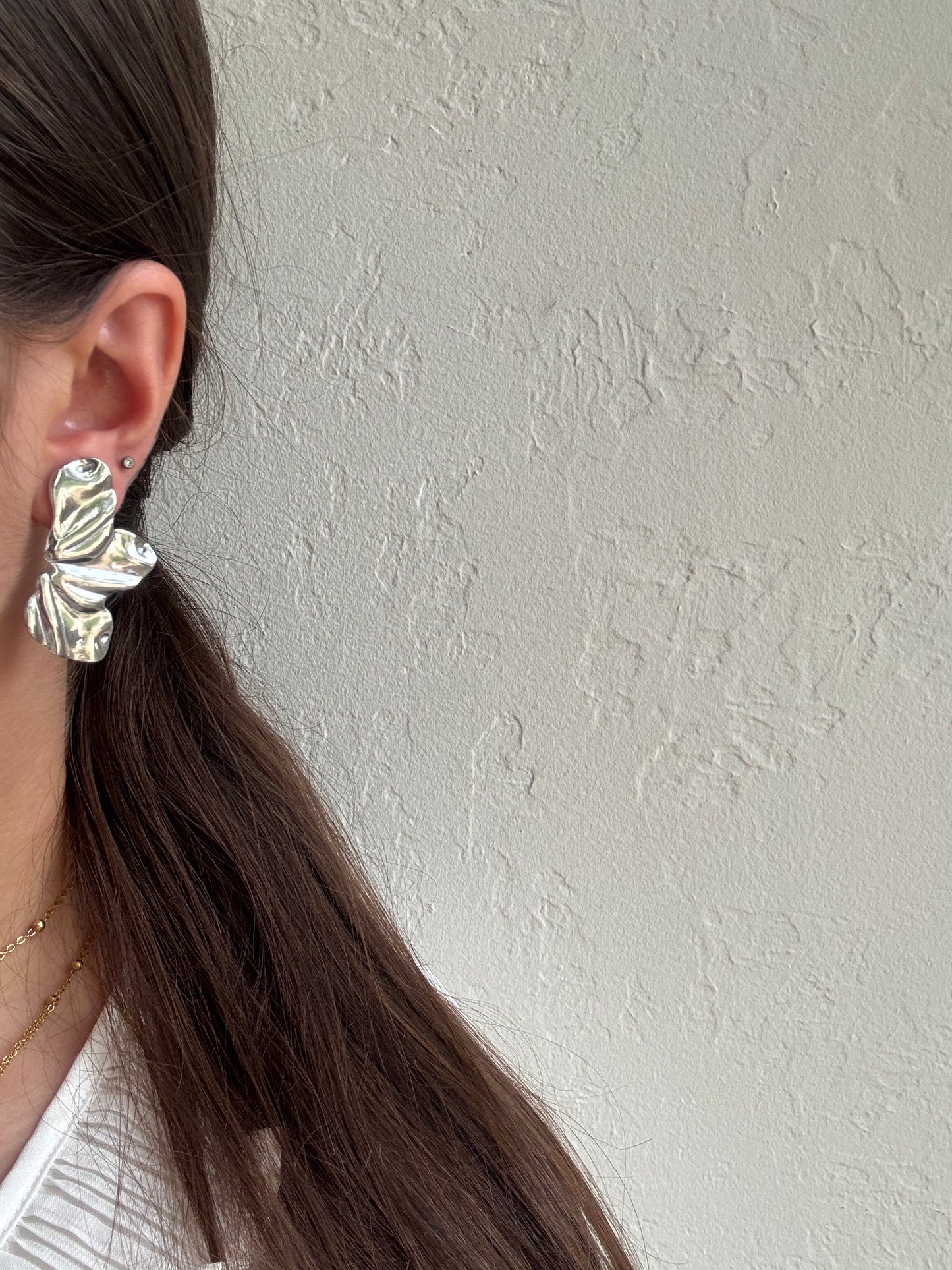 Boucles d'oreilles grande demi fleur