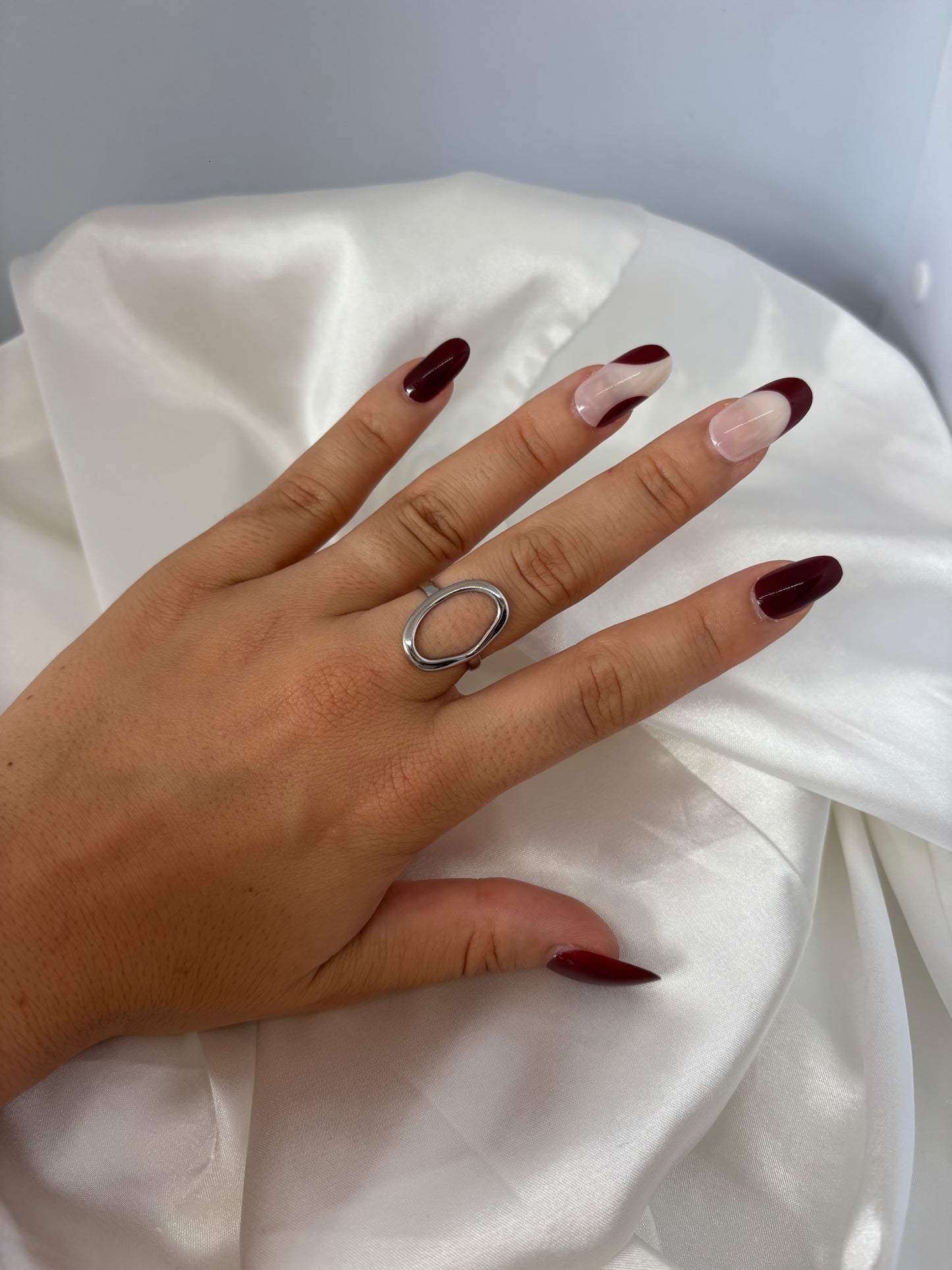 Bague ovale