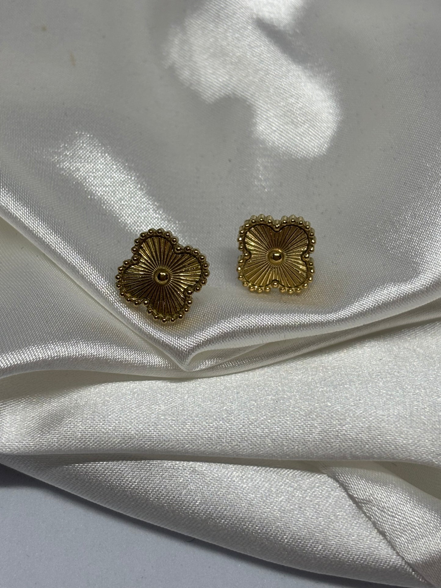 Ensemble fleur doré