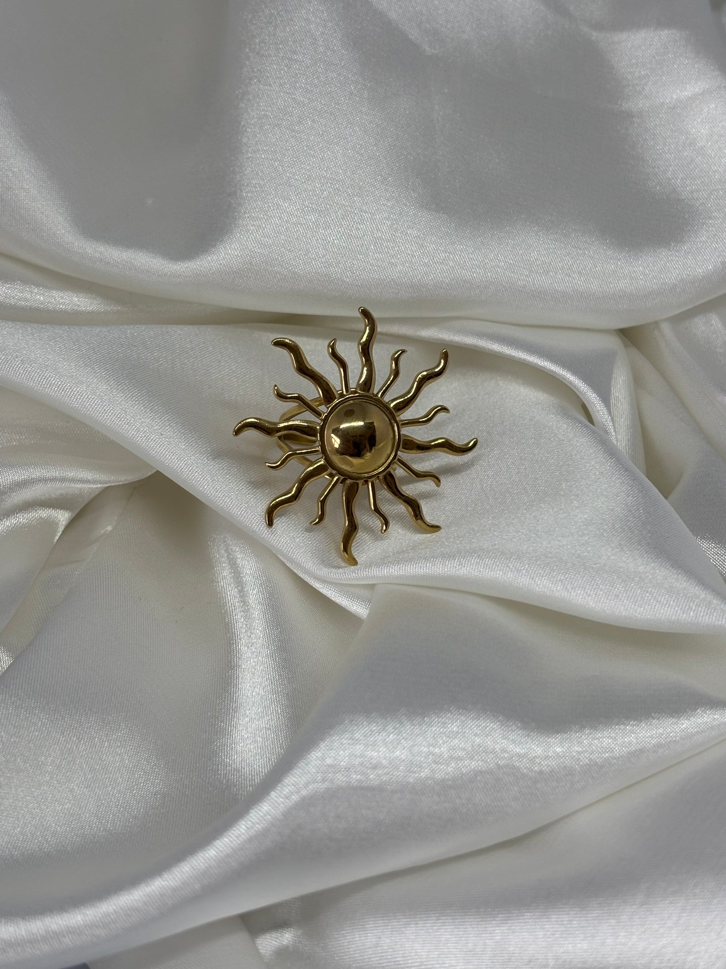 Grosse bague soleil