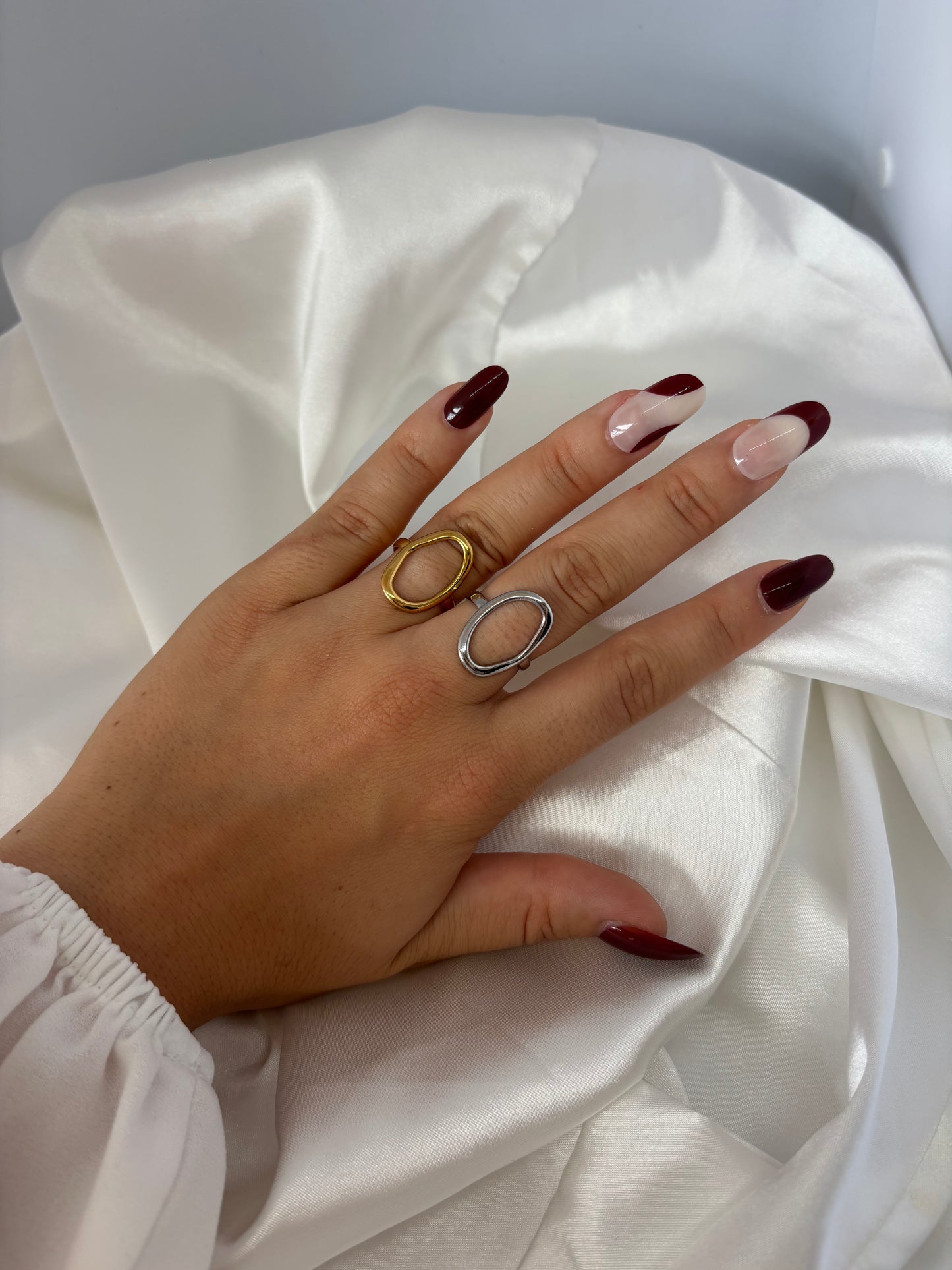 Bague ovale