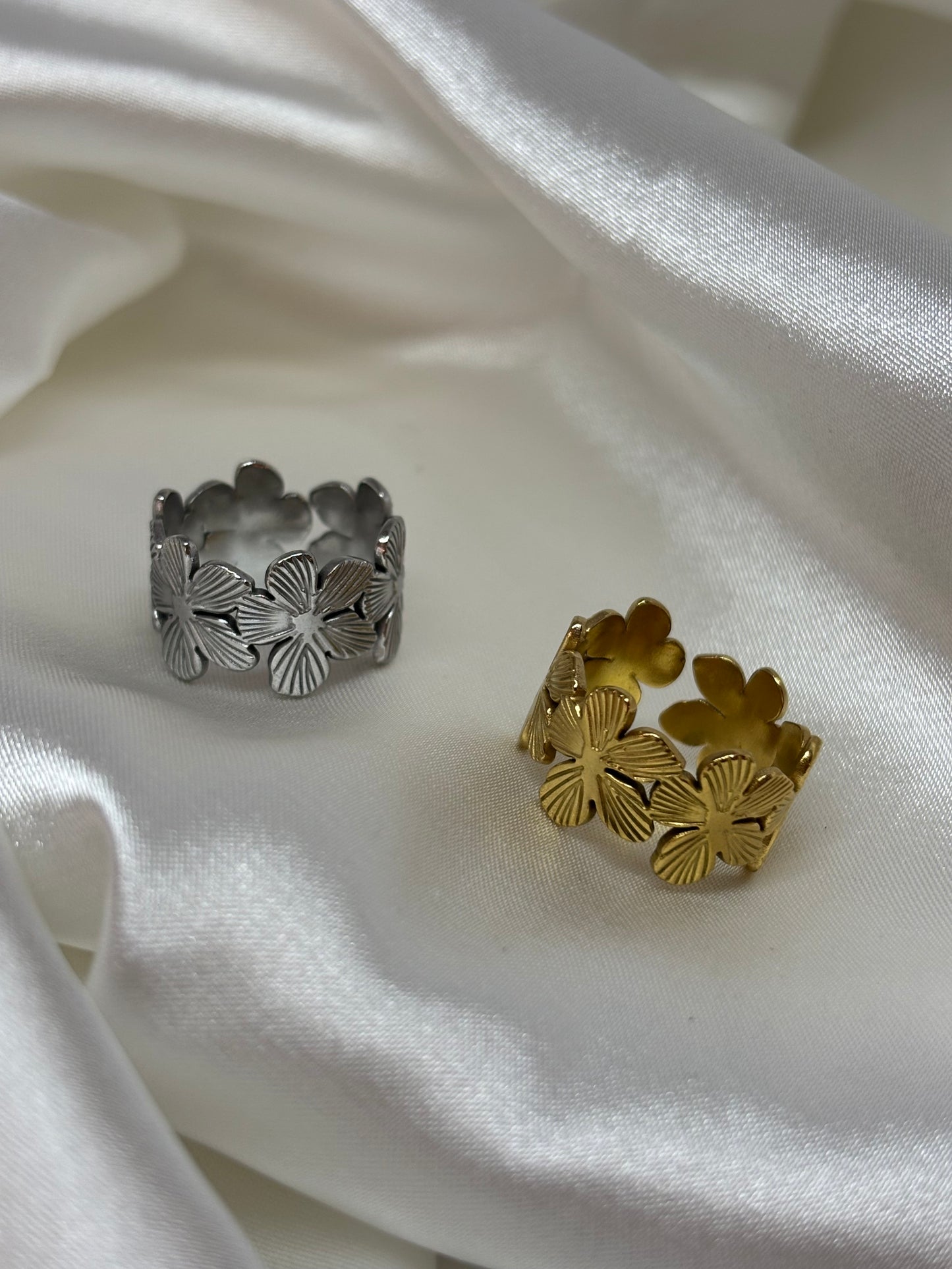 Bague fleur de lys