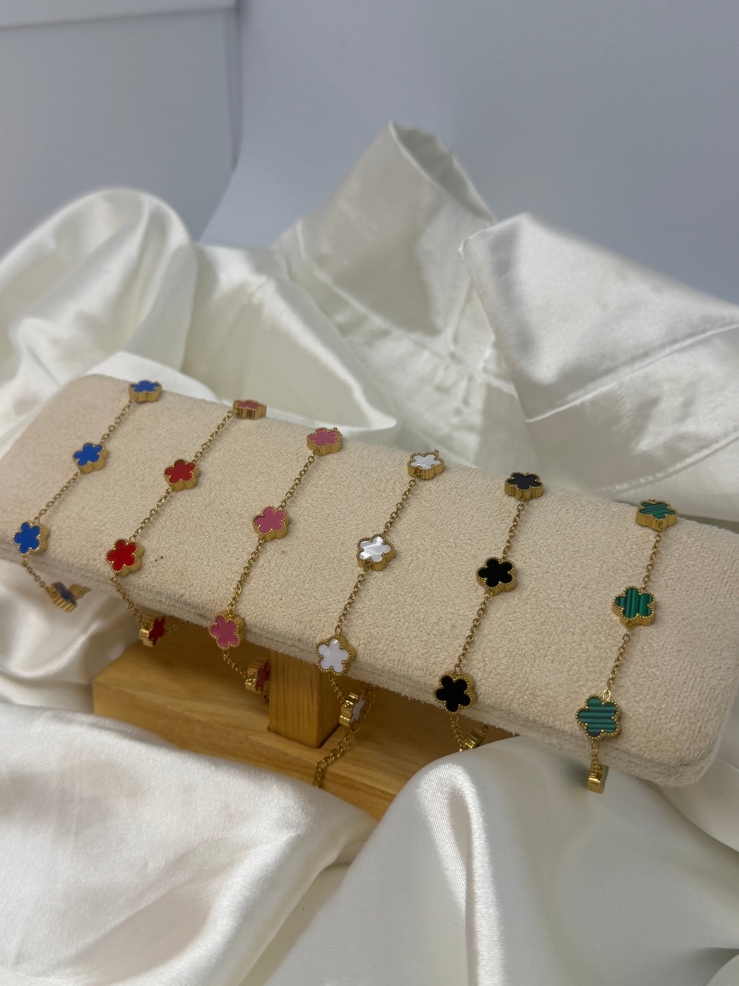 Bracelet petite fleur coloré