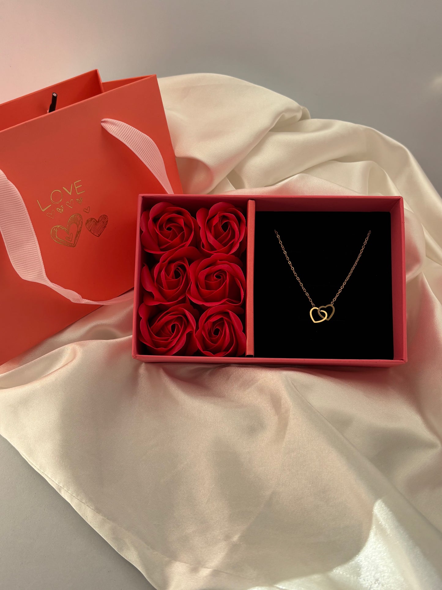 coffret " collier coeur lié"