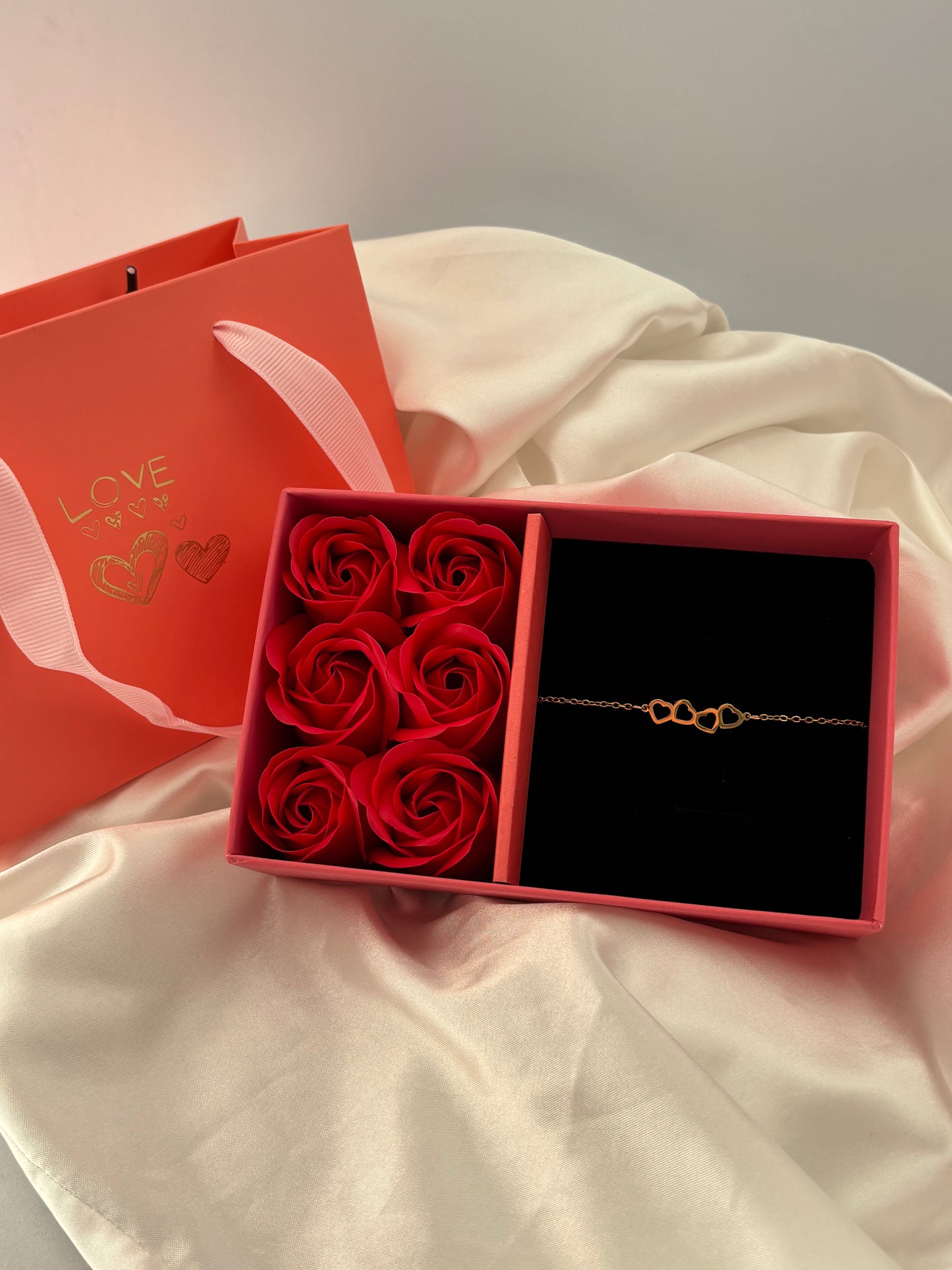 coffret " bracelet coeur"