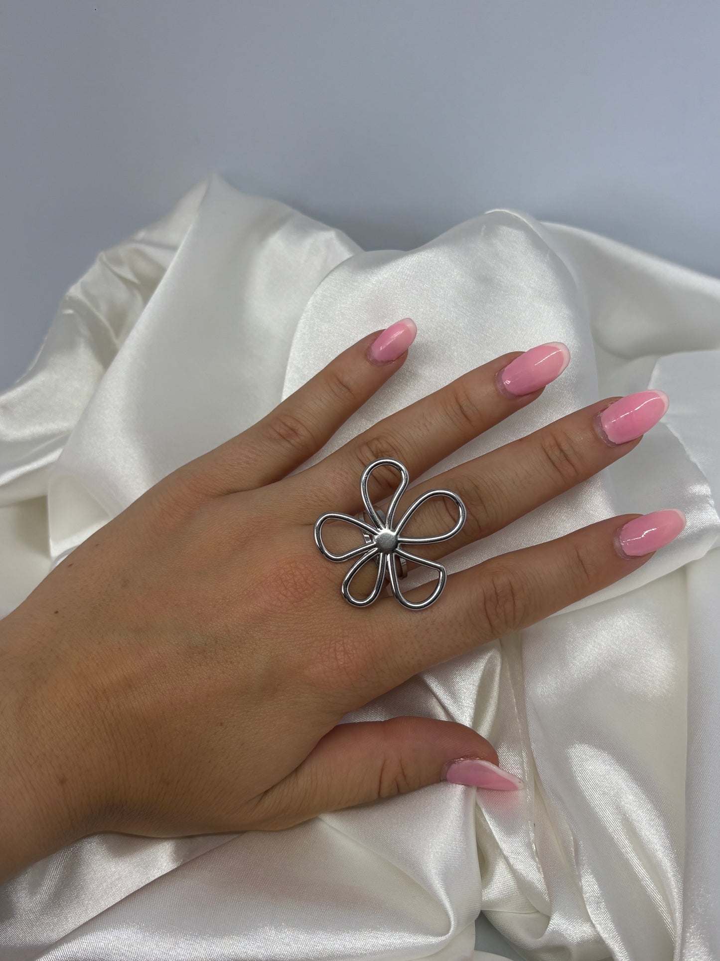 Grosse bague marguerite