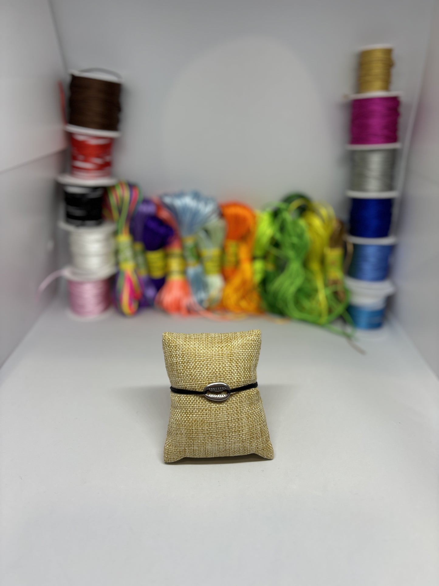 Bracelet cordon ajustable coquillage