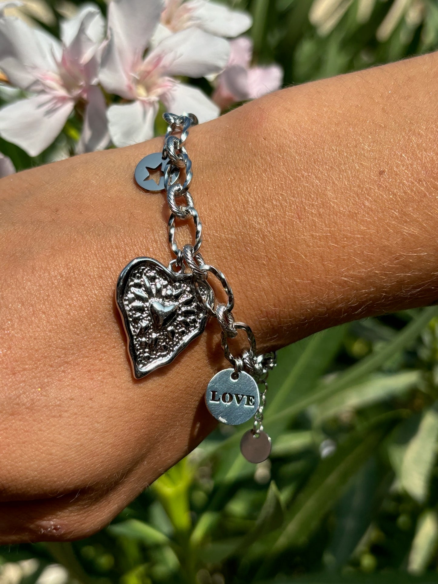 Bracelet breloque amour