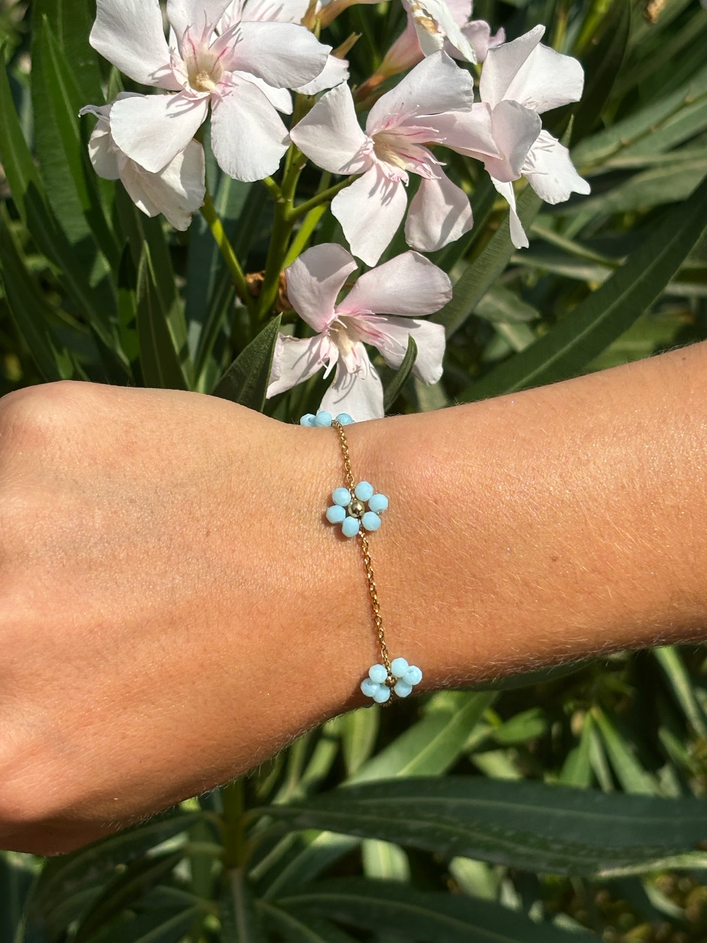 Bracelet fleur perlé