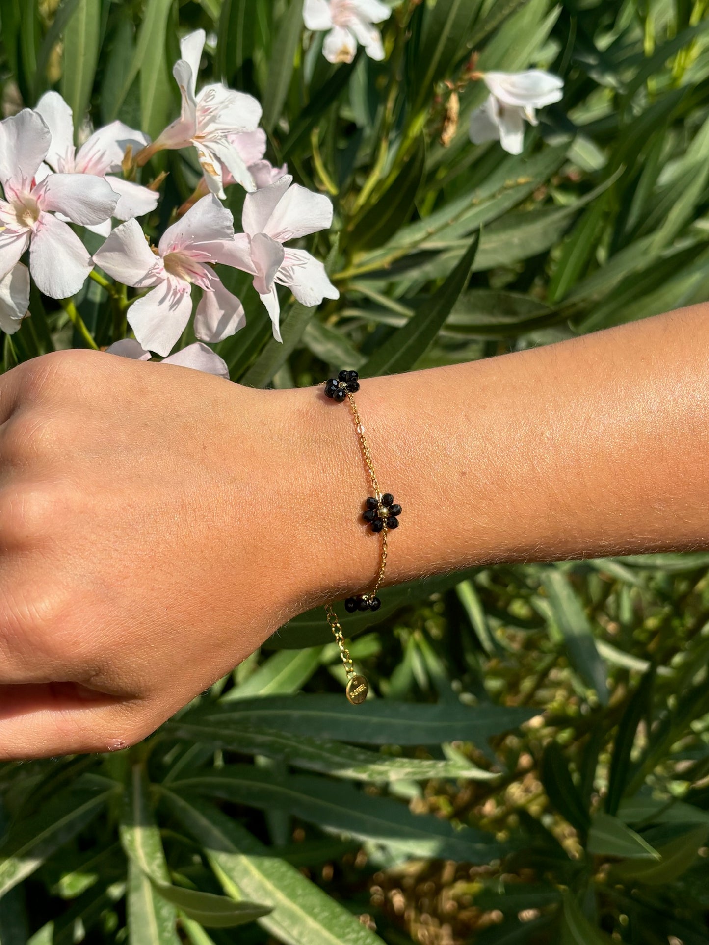 Bracelet fleur perlé