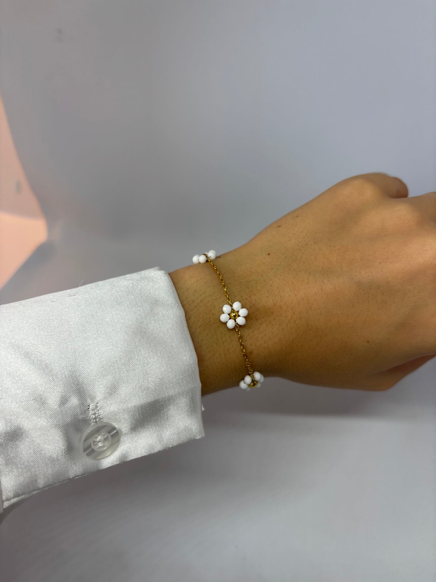 Bracelet fleur perlé