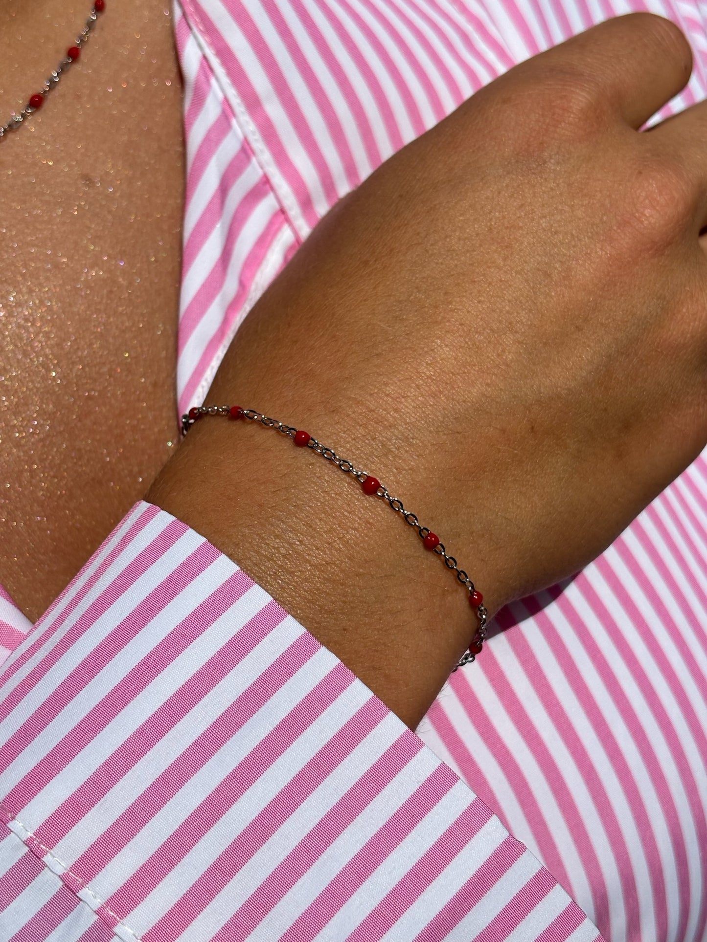 Chaîne de cheville perlé rouge