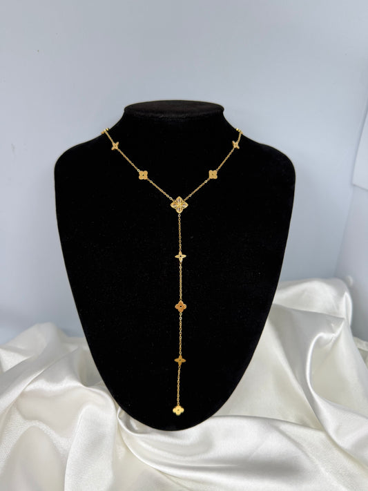 Collier Y trois fleurs