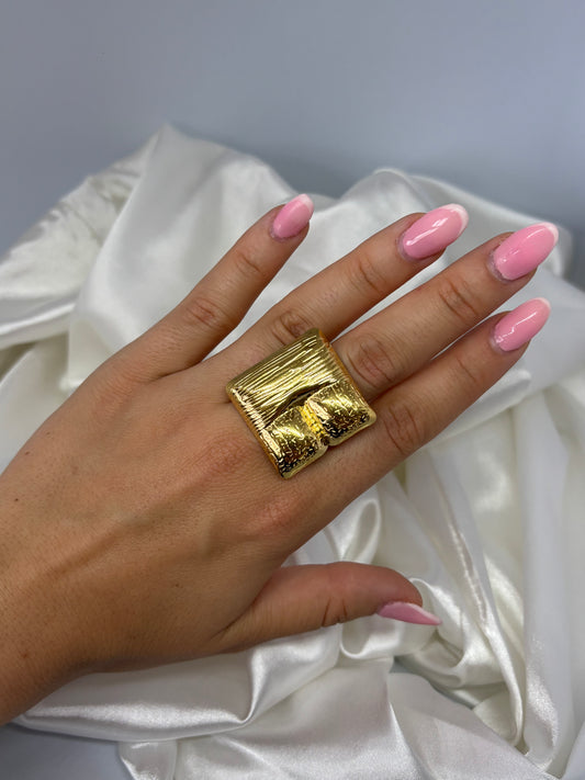 Grosse bague carré