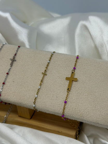 Bracelet croix perlé