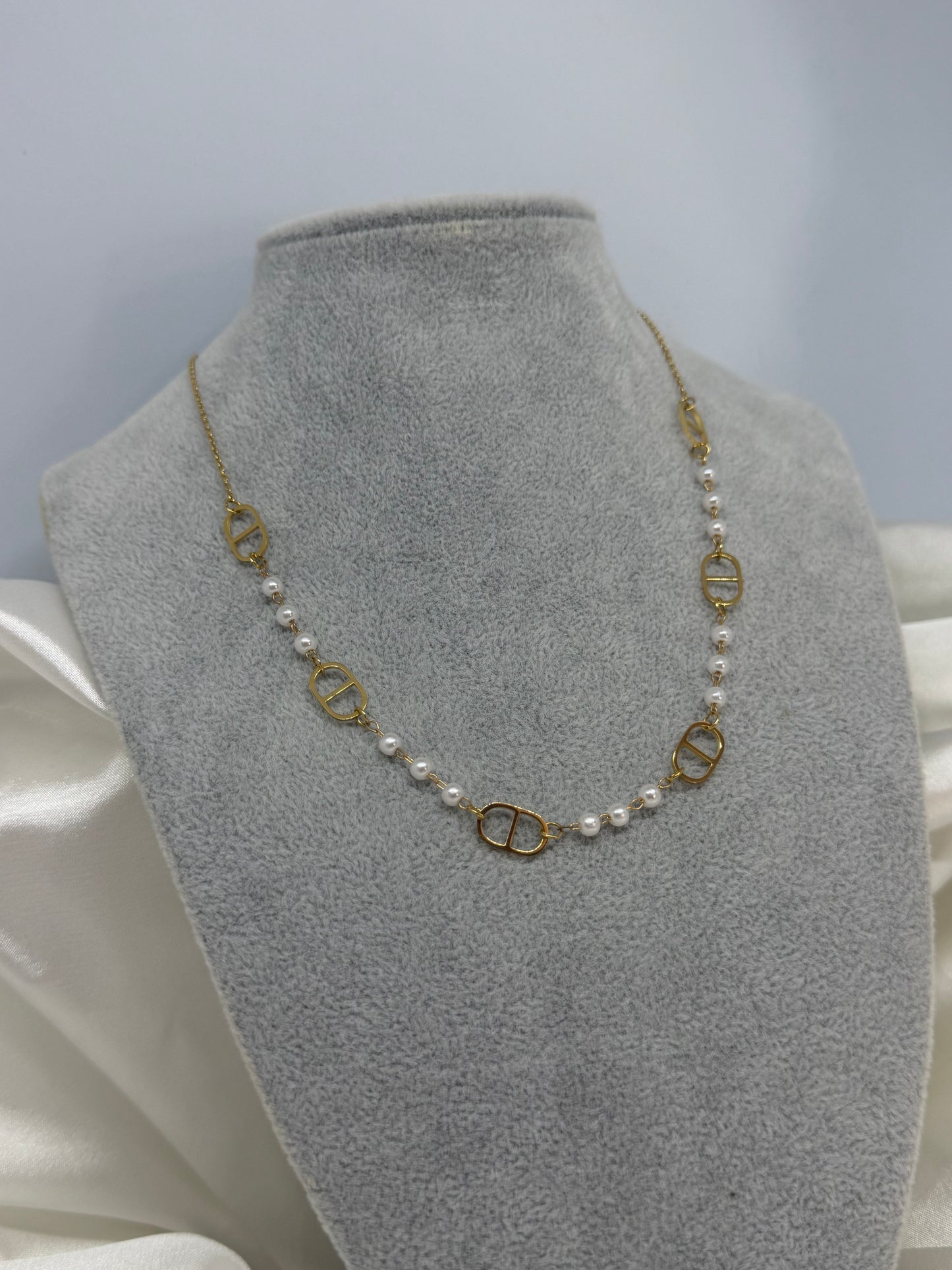 Collier maille perle blanche