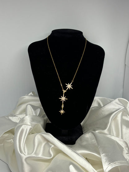 Collier trois étoiles