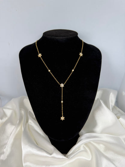 Collier Y fleur