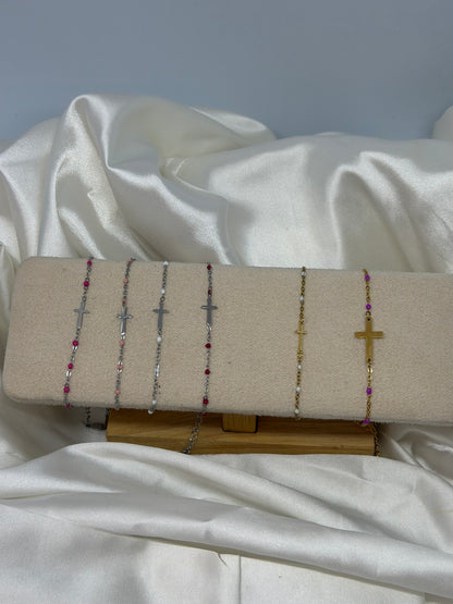 Bracelet croix perlé