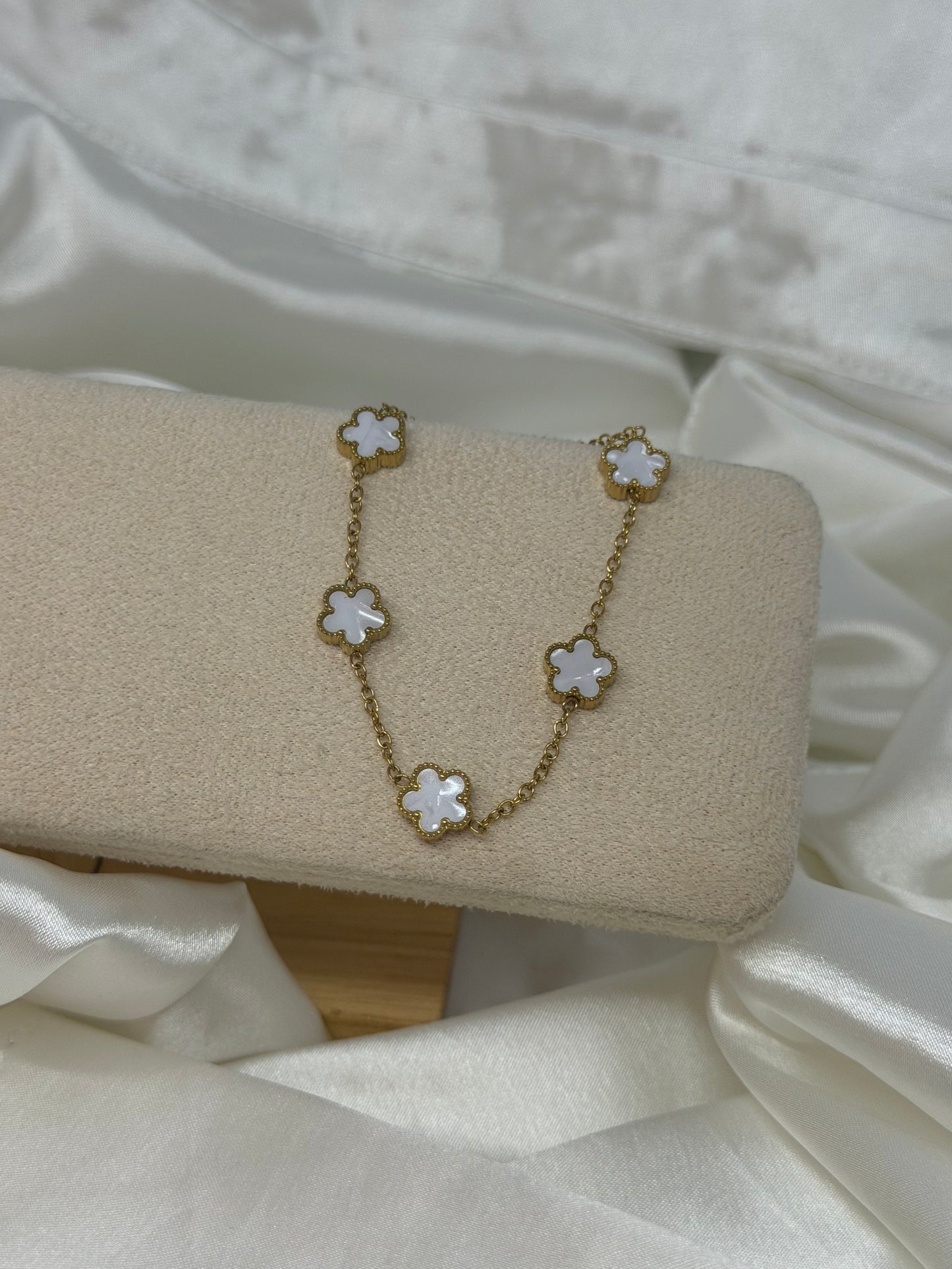 Bracelet petite fleur coloré