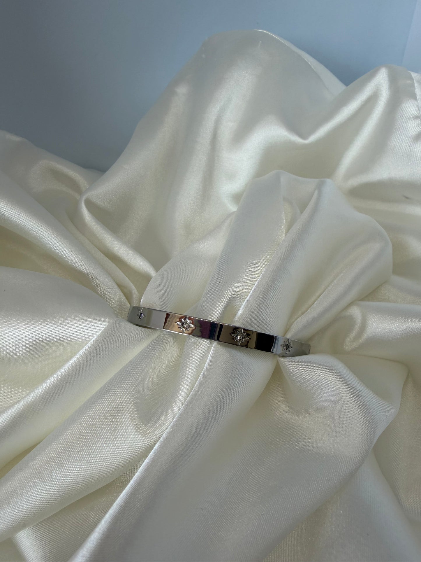 Jonc étoile diamant