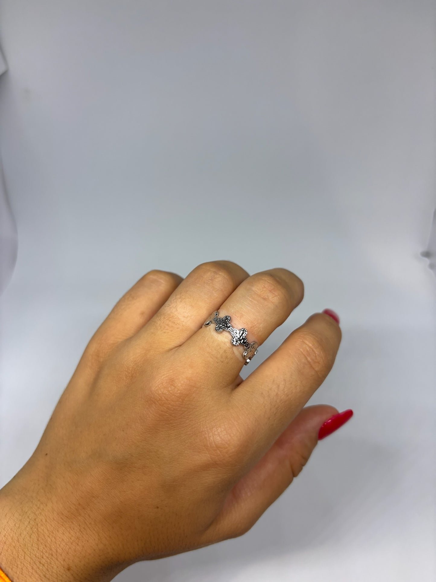 Bague petite fleur plaine