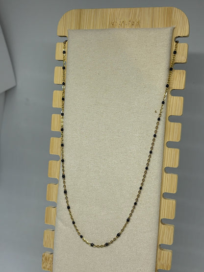 Collier perlé noir