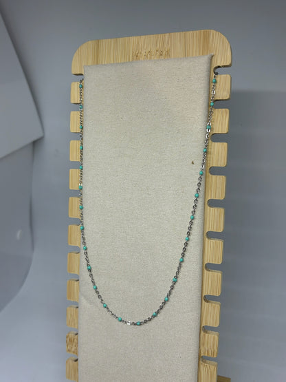 Collier perlé turquoise