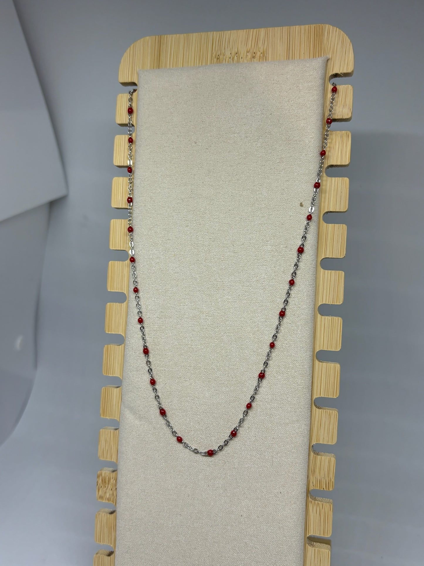 Collier perlé rouge