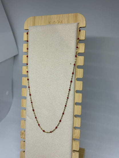 Collier perlé rouge