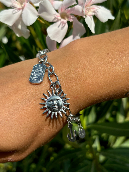 Bracelet breloque soleil